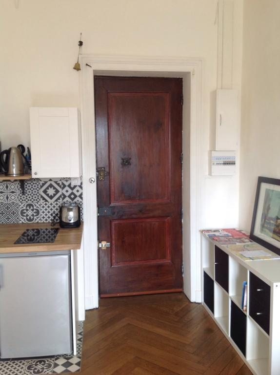 Cocon Au Pied De La Croix Rousse Apartment Lyon Exterior photo